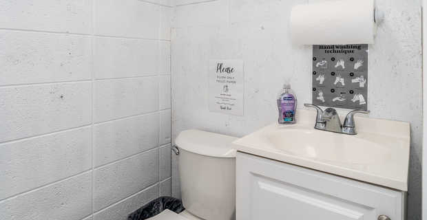 284 NW Broad St thumbnail image