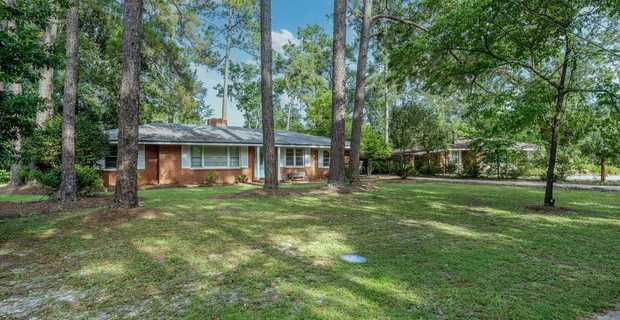 583 Oak Villa Dr thumbnail image