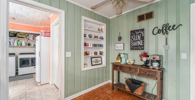 583 Oak Villa Dr thumbnail image