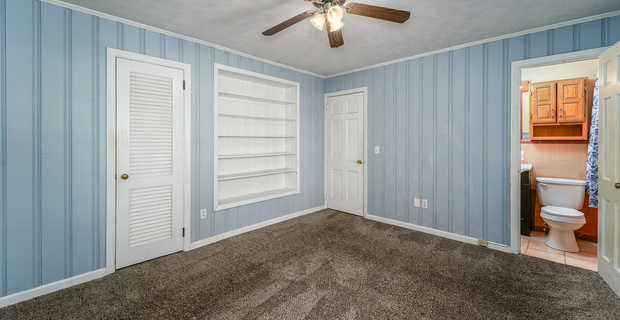 583 Oak Villa Dr thumbnail image