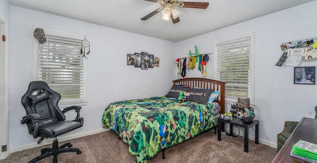 583 Oak Villa Dr thumbnail image