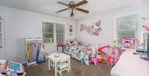 583 Oak Villa Dr thumbnail image