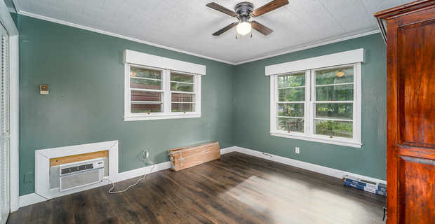 583 Oak Villa Dr thumbnail image