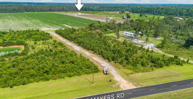1.75 ± Acres on 4043 Lake Mayers Road thumbnail image