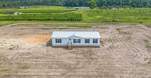 1.75 ± Acres on 4043 Lake Mayers Road thumbnail image