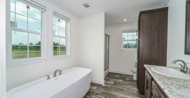 1.75 ± Acres on 4043 Lake Mayers Road thumbnail image