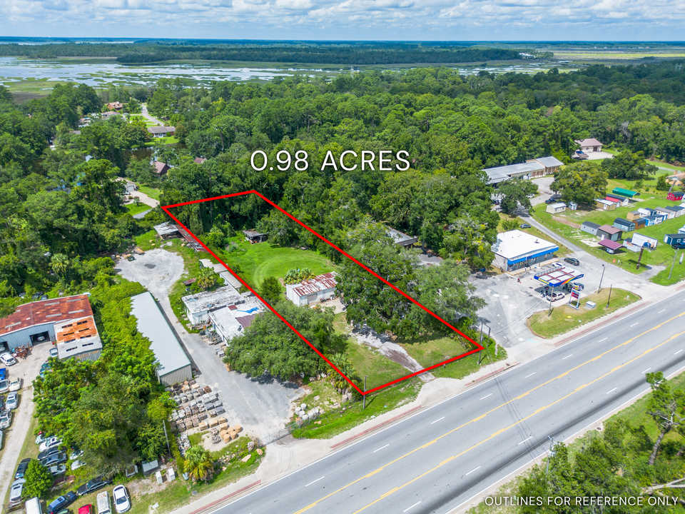 6111 New Jesup Hwy main image
