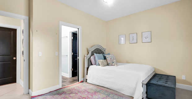 12 South Bogey Drive thumbnail image