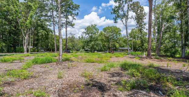 1± Acre Lot in Blackshear, GA thumbnail image