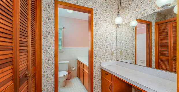 1245 Blythe Island Dr thumbnail image